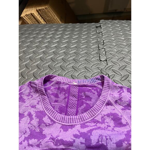 Lululemon Swiftly Tech Long Sleeve Crew Heathered Tender Violet Womens 2 - Picture 3 of 8